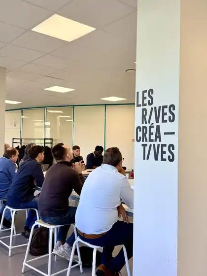Participants du séminaire stratégique réunis à Valenciennes